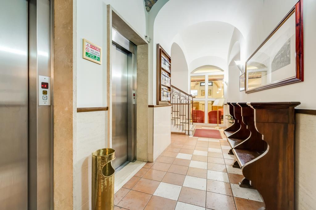 Domus Carmelitana 호텔 로마 외부 사진